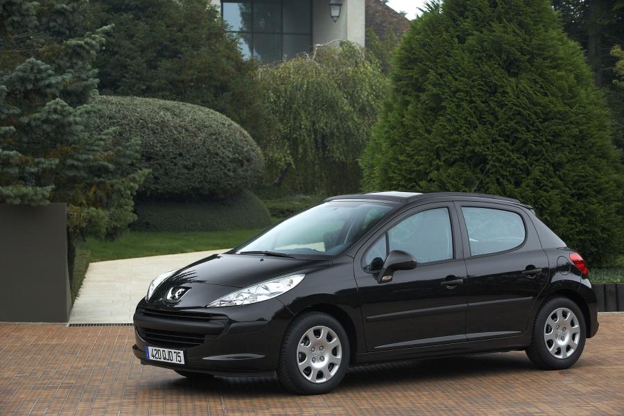  Peugeot 207 2006 года  (фото 85 из 180)
